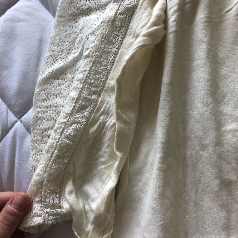 Lace blouse - Picture 4 of 5